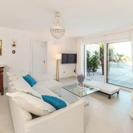 Mongonissi House Βίλα Porto Ozias